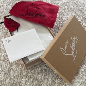 Brand New Christian Louboutin Black-Nude Heels